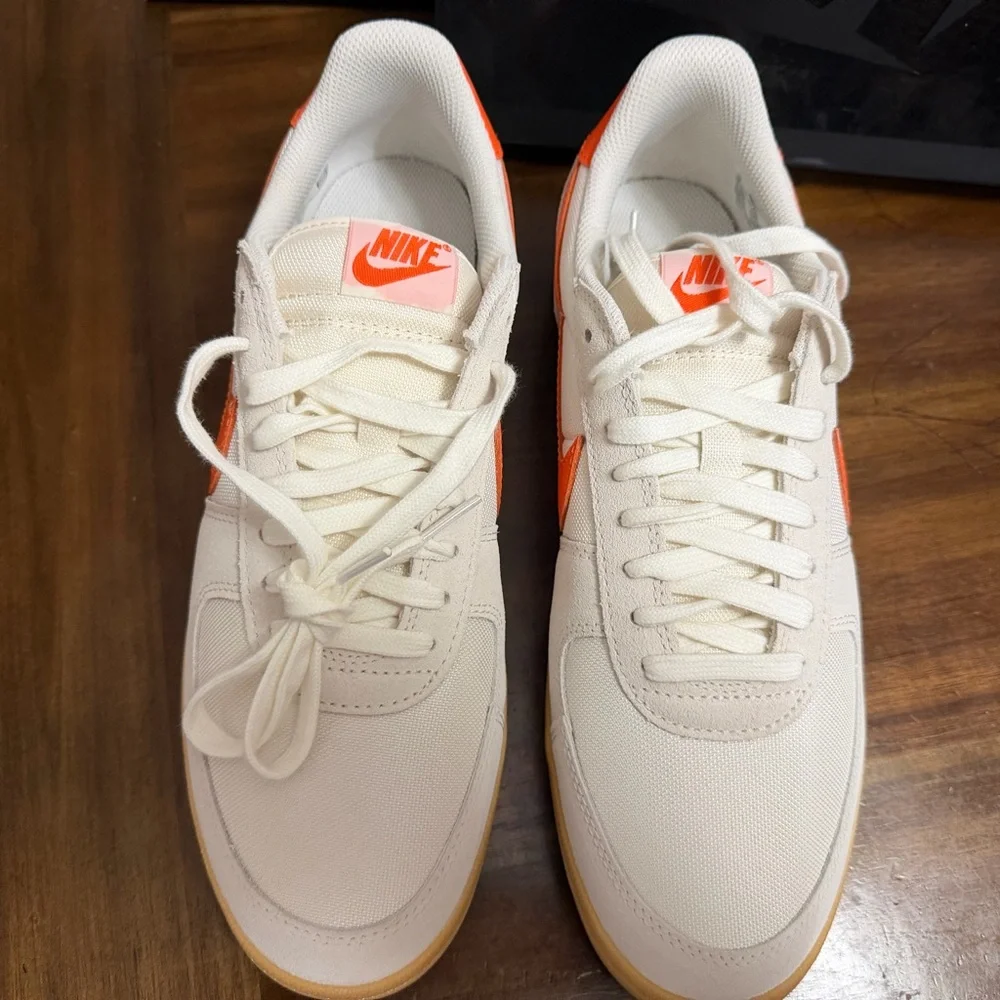 Nike Men's White and Orange Sneakers Nike field general brand new - Picture 5 of 9